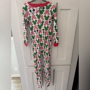 DISNEY Amazon Essentials Mickey Mouse Holiday Footed Pajamas Family Matching 5T